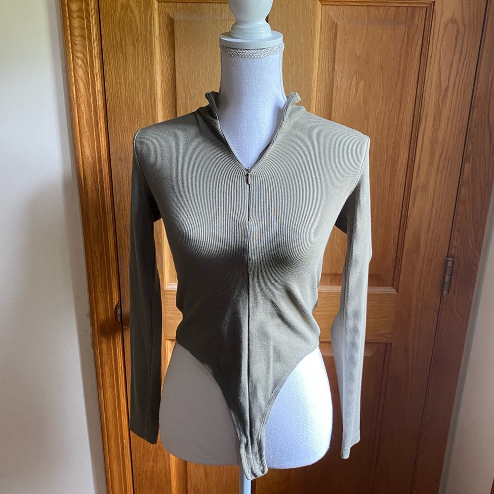 TALENTLESS Bodysuit